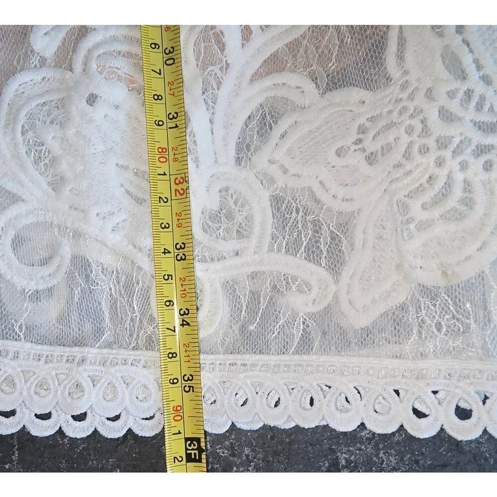 Aimili Lace Lined Dress - Picture 14 of 14